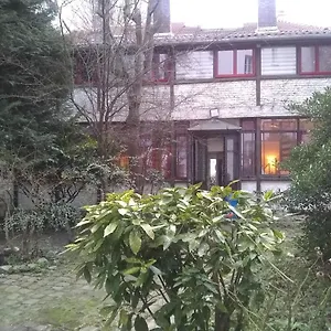 Homestay Au Parc Montsouris France